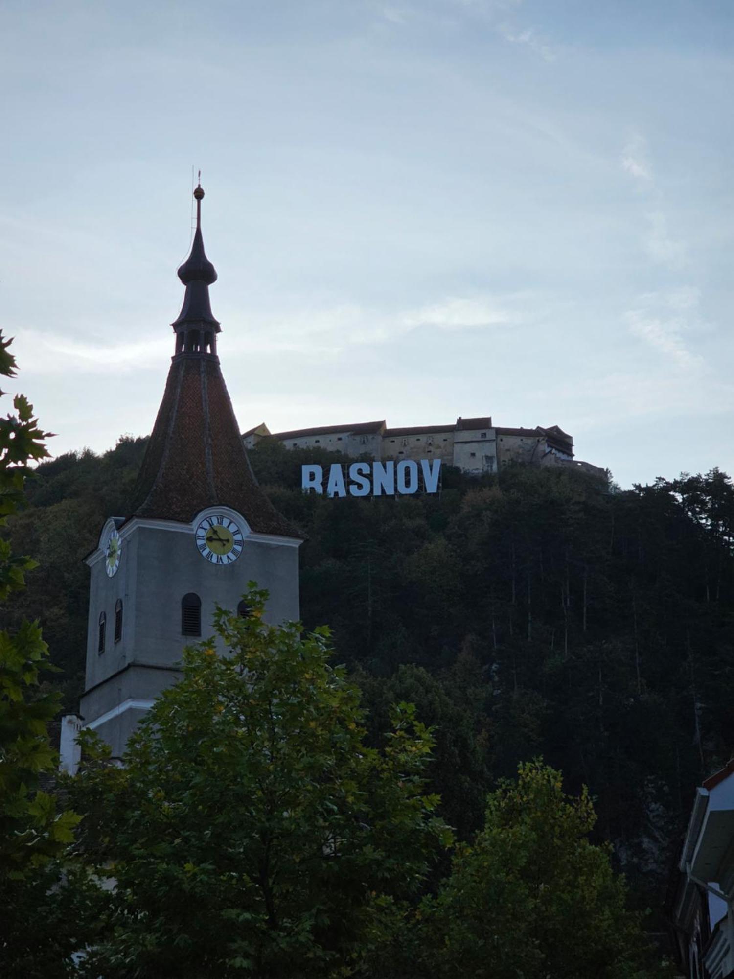 Pensiunea Kyfana Zarnesti Exterior foto